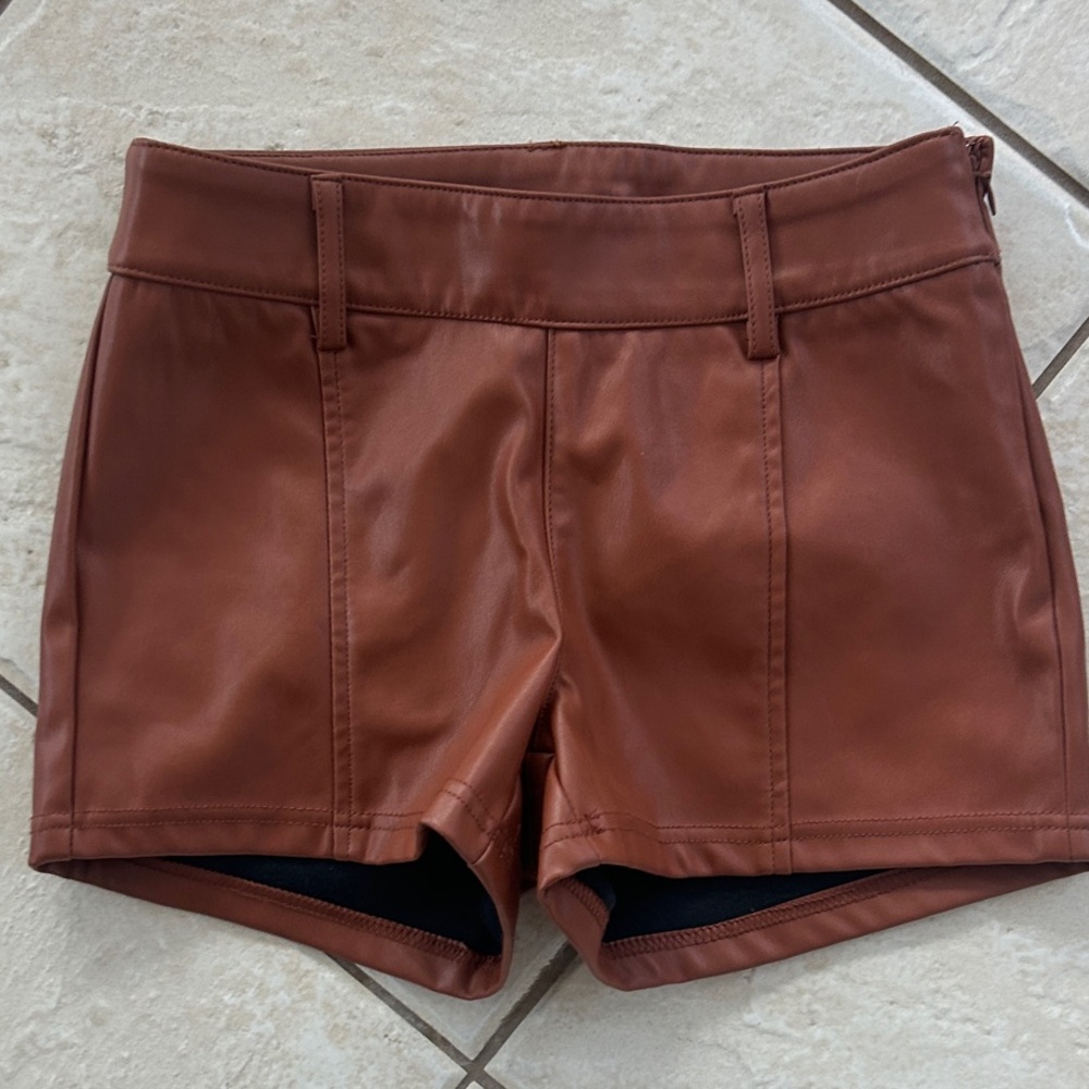Wild Fable High Waist Caramel faux leather shorts.   Side zipper.